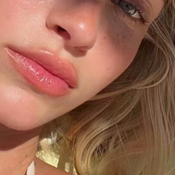 Meet your Posher, H - Picture 1 of 1